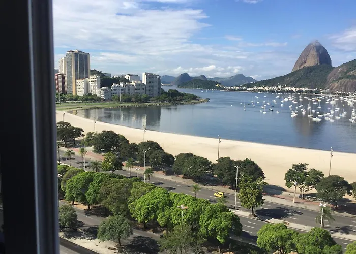 A Lazer Ou A Trabalho Fique Em Botafogo Em Frente A Praia E Ao Pao De Acucar