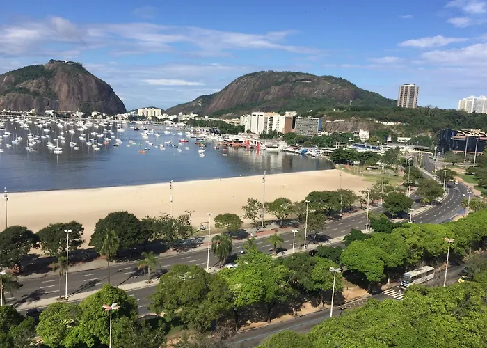 A Lazer Ou A Trabalho Fique Em Botafogo Em Frente A Praia E Ao Pao De Acucar